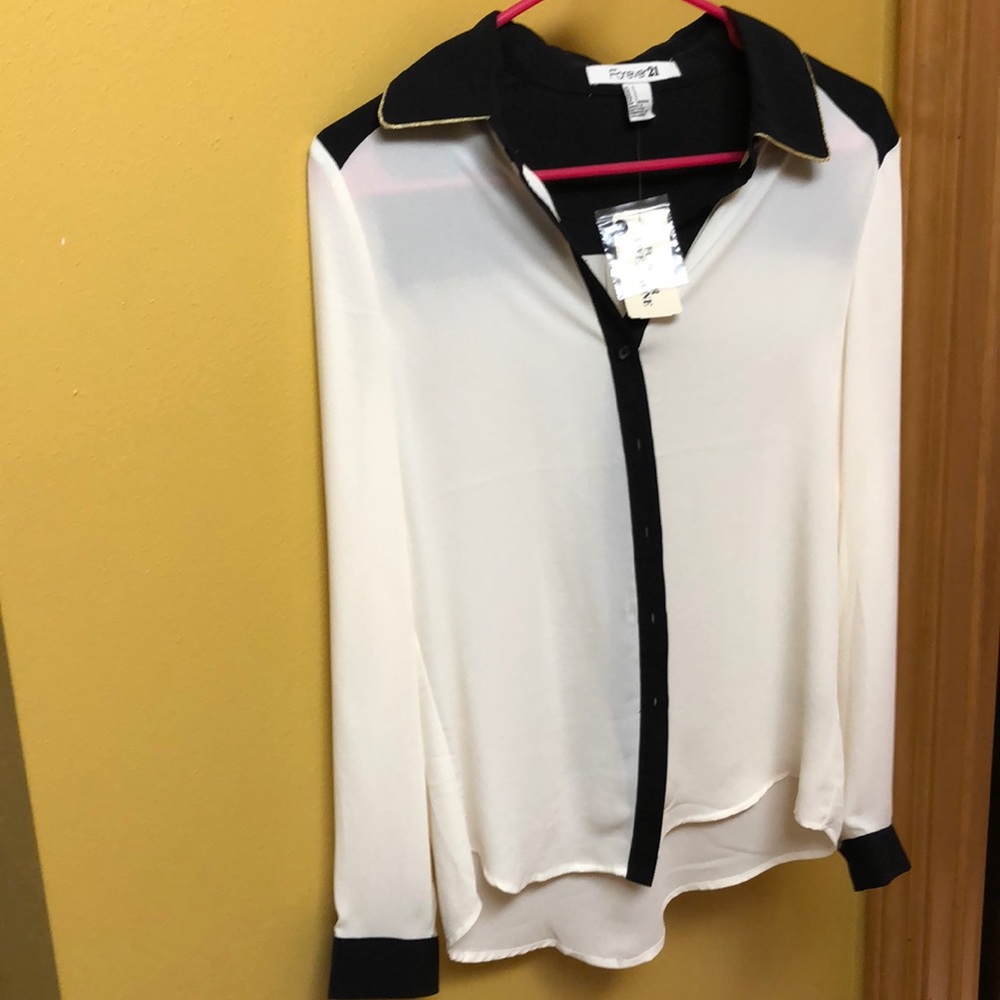 Black and white blouse